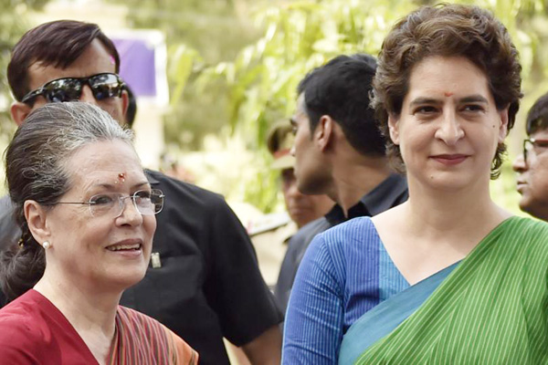 Sonia_priyanka-2.jpg