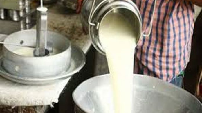 adulterated-milk.jpg